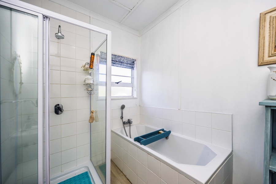 4 Bedroom Property for Sale in Cosy Corner Eastern Cape